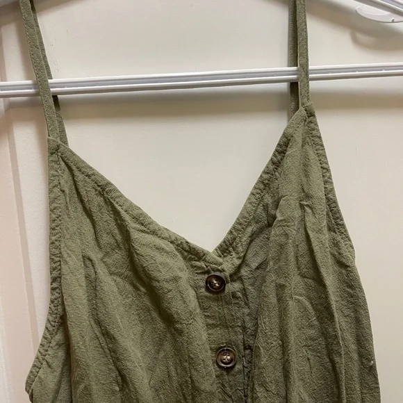 Romper - Picture 1 of 3